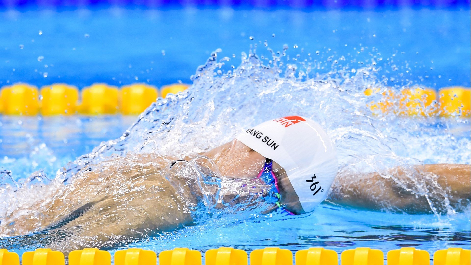 星空·综合体育-高校运动训练负荷调控研究,高校运动项目的训练设置